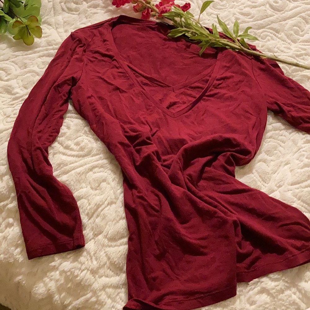 TEZENIS DOUBLE V NECK SHIRT-SIZE SMALL